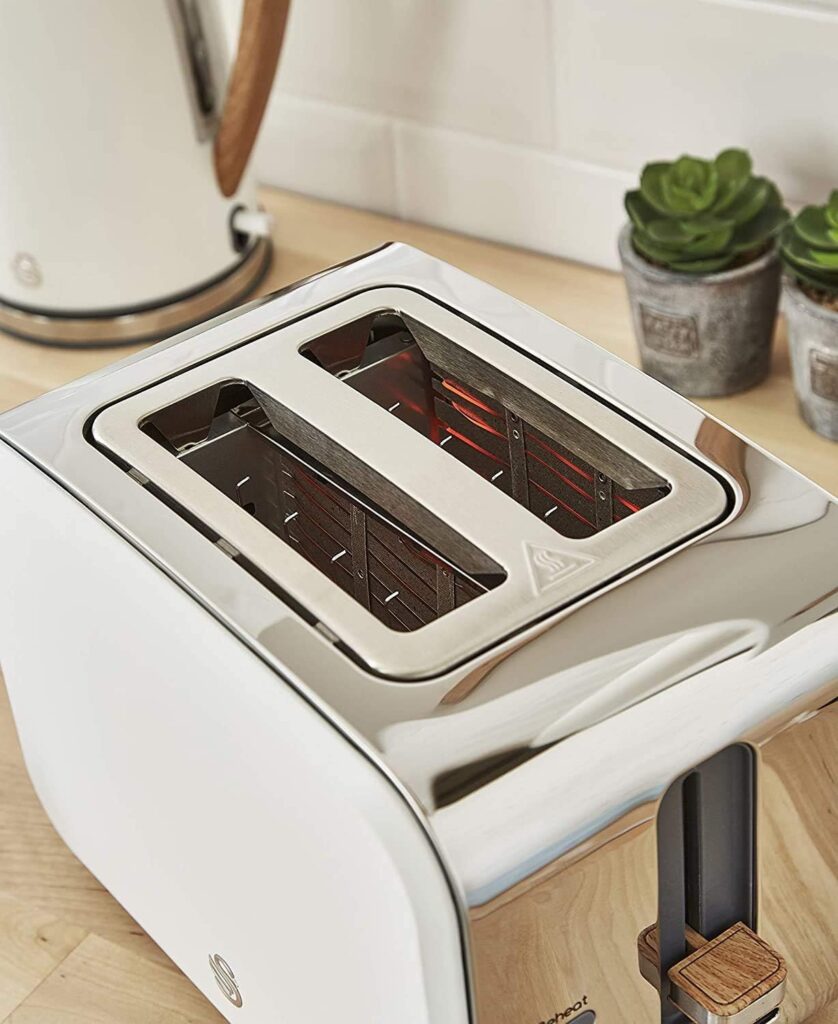 Swan Nordic Set Desayuno Kettle 1.7 L 2200 W Bread Toaster with Wide Slot 2 Slices Microwave 20 L Digital Modern Design Wood Effect White