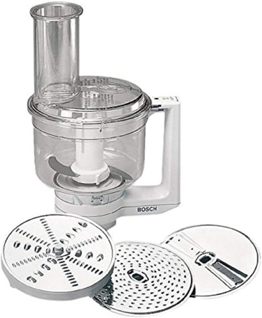 Bosch Multimixer MUZ4MM3, spülmaschinengeeignete Teile, inklusive 3 Scheiben (Schneid-Wende-Scheibe, Raspel-Wendescheibe, Reibescheibe fein) und Schlagmesser, für MUM4 Küchenmaschine